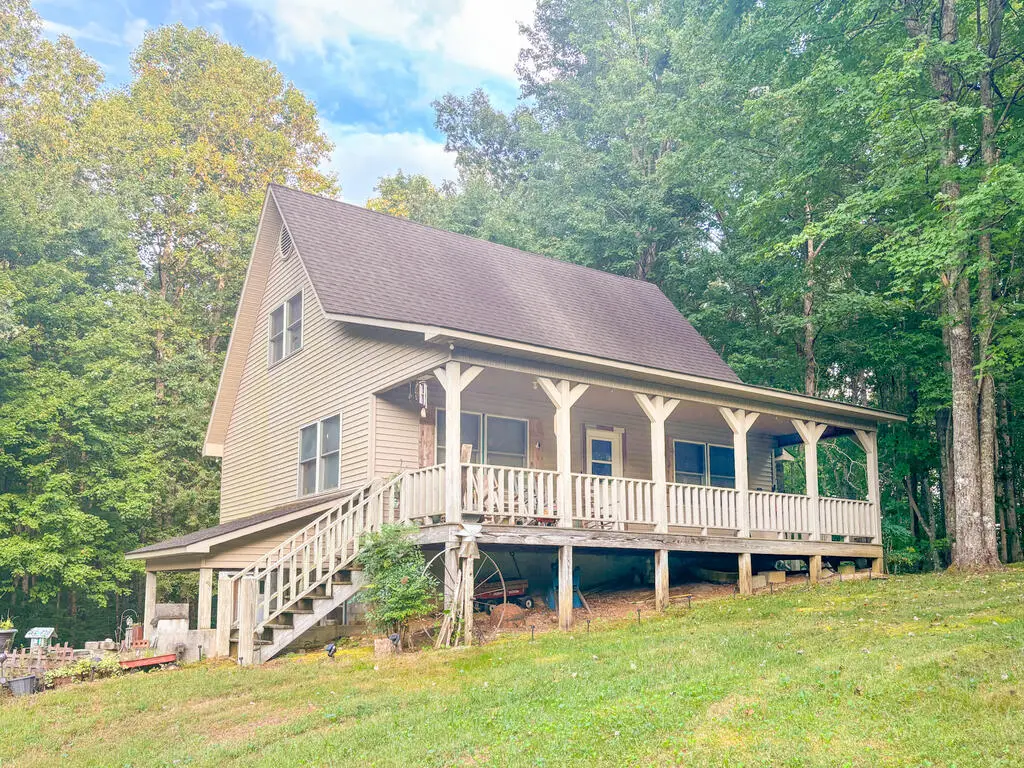 1147 Panther Branch Dr, Jamestown, TN 38556 - #1
