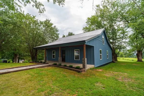 151 Hawkins Rd, LIVINGSTON, TN 38570