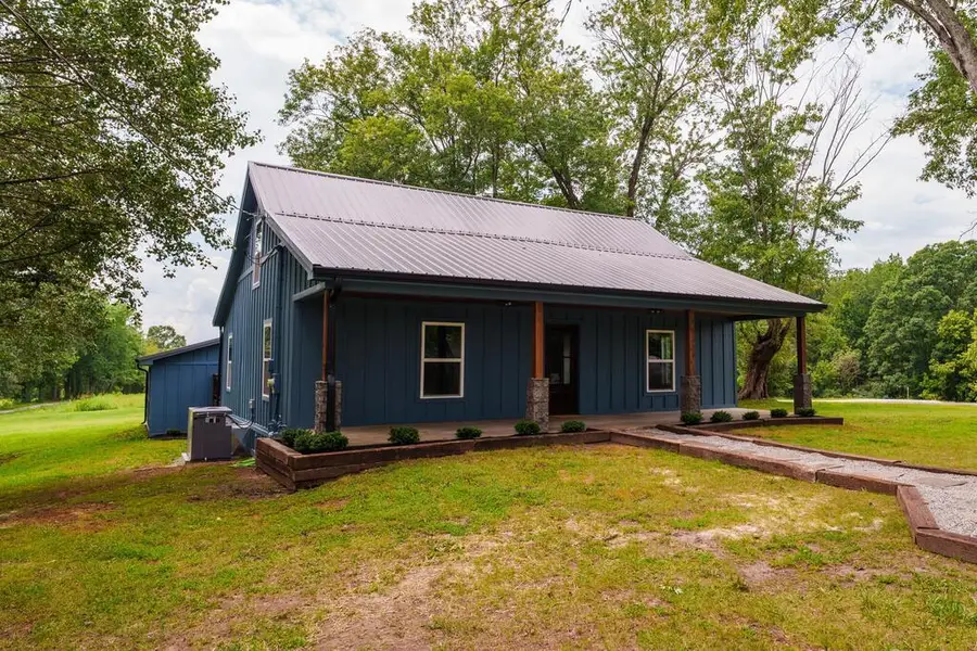 151 Hawkins Rd, Livingston, TN 38570 - #2