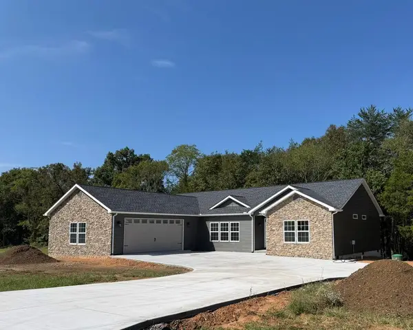 188 Marie Lane, CROSSVILLE, TN 38555