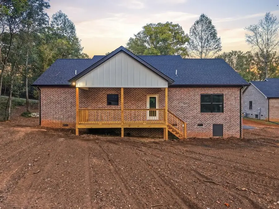 649 Crossvine Rd, Sparta, TN 38583 - #3