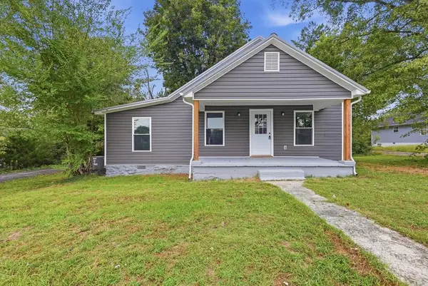322 W Everett, SPARTA, TN 38583