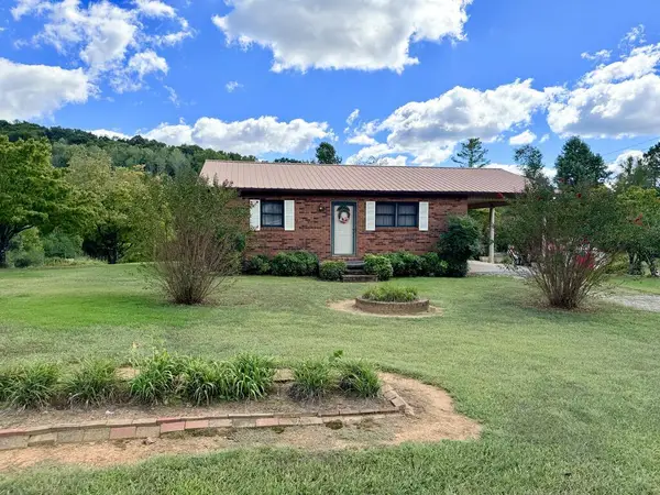 188 Valley Street, SPARTA, TN 38583