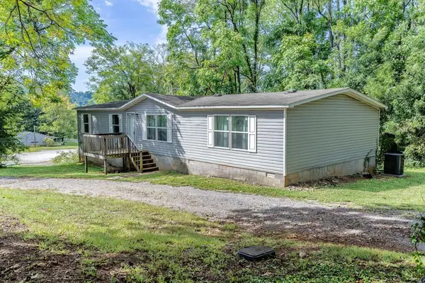 913 Doak Street, LIVINGSTON, TN 38570