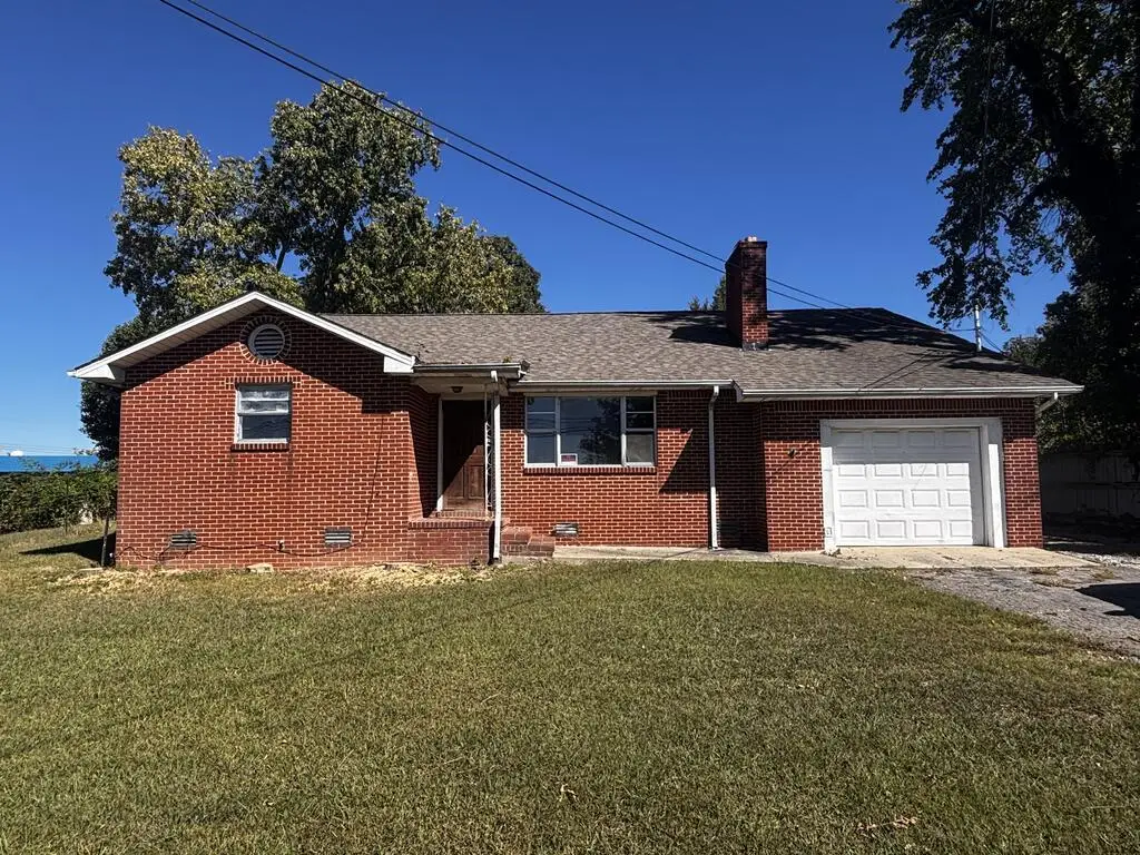 671 W Stevens St, Cookeville, TN 38501 - #1
