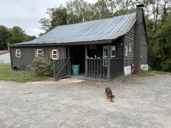 1577 York Hwy, GAINESBORO, TN 38562