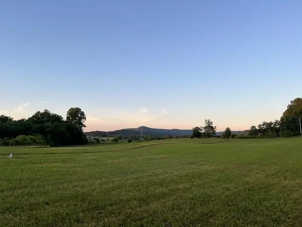 324 Bethlehem Rd, RICKMAN, TN 38580