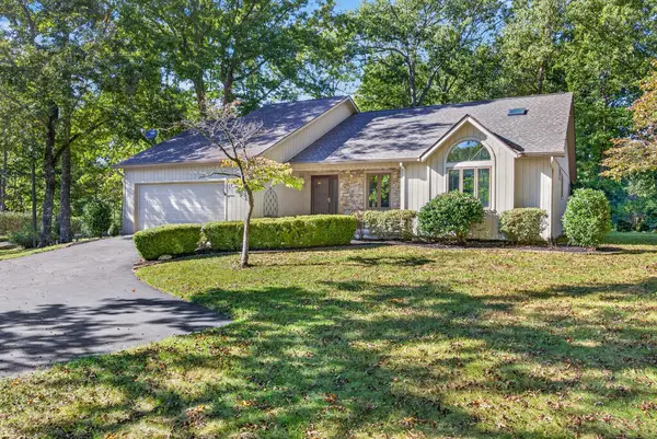 40 Kingsboro Lane, CROSSVILLE, TN 38558