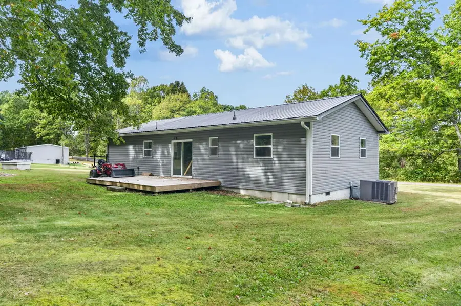 2497 Junior Camp Rd, Monterey, TN 38574 - #2