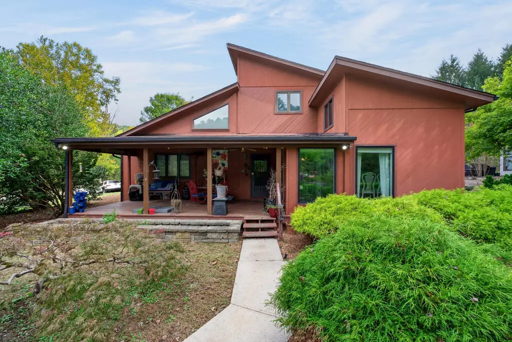 5697 Rocky Point Rd, Cookeville, TN 38506 - #1