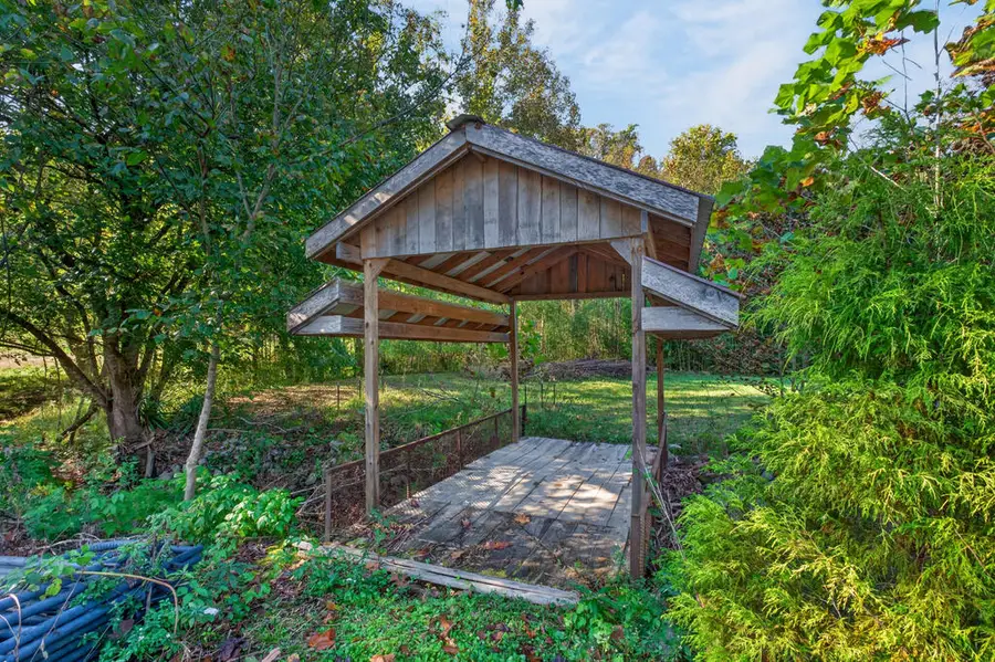 5697 Rocky Point Rd, Cookeville, TN 38506 - #2