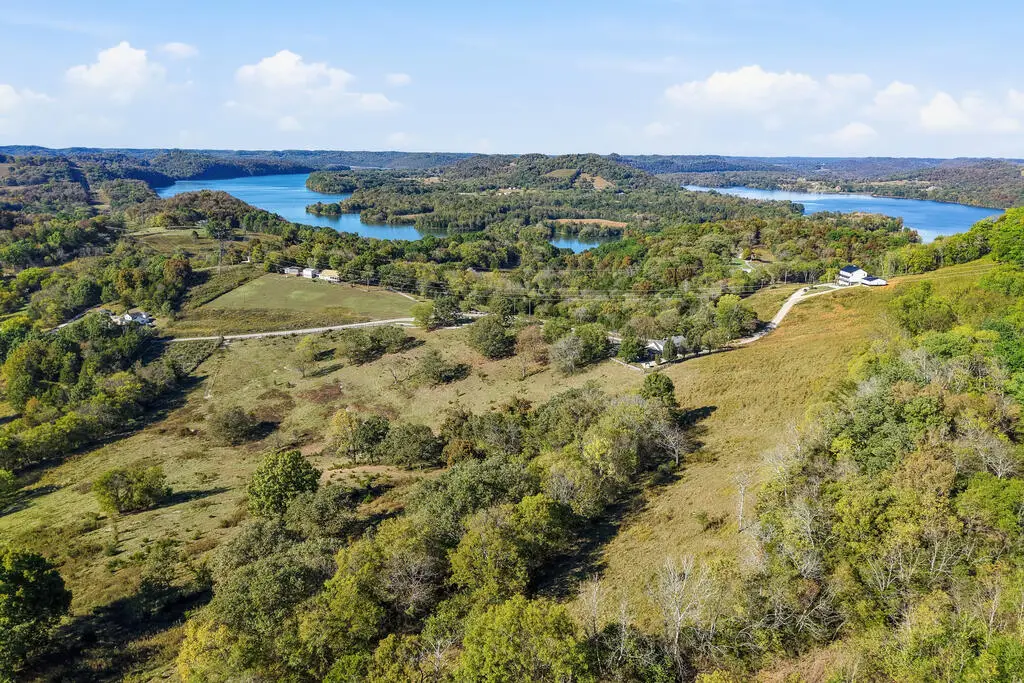 00 Sullivans Bend Rd, Elmwood, TN 38560 - #1