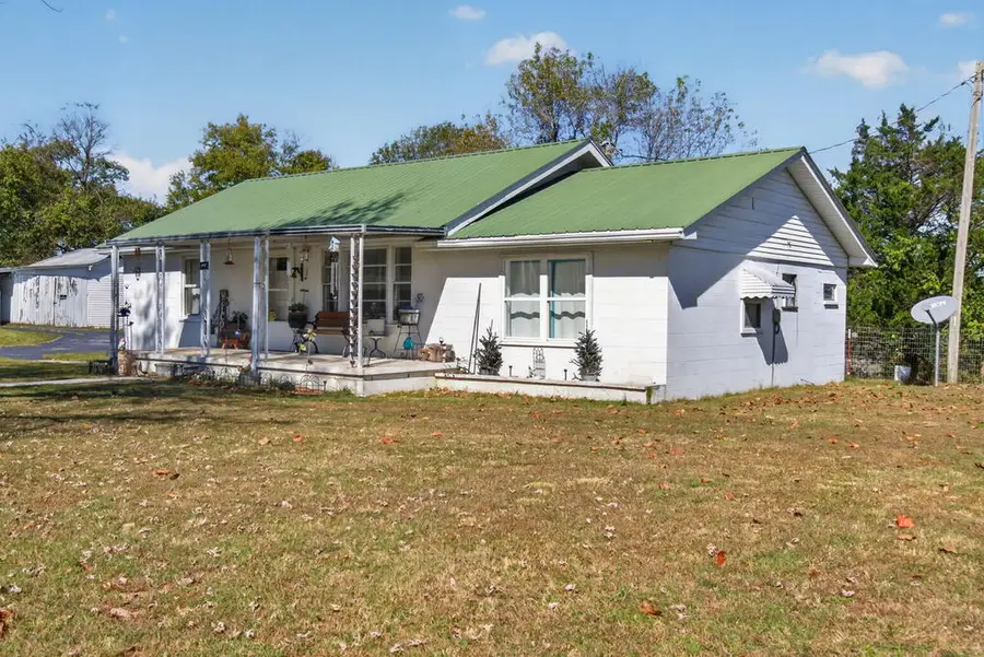 1447 York Hwy, Gainesboro, TN 38562 - #2