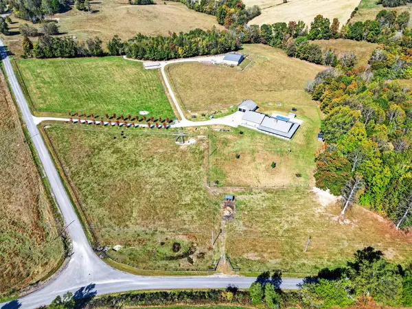 1120 Old Union Road, Hilham, TN 38568