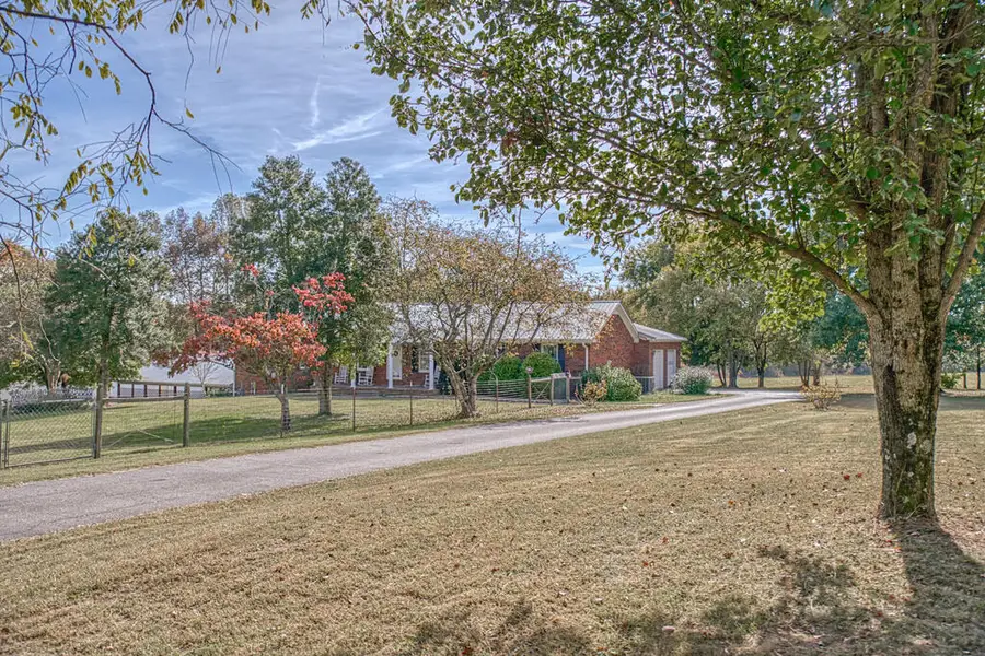 5196 Buffalo Valley Rd, Cookeville, TN 38501 - #2