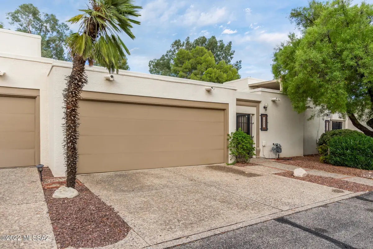 6819 E Dorado Court, Tucson, AZ 85715 - Image #1