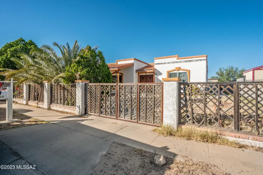 140 W Eric Street, Tucson, AZ 85756 - Image #2