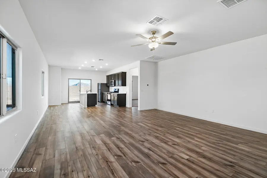 7311 W Cottage Farm Way, Tucson, AZ 85757 - Image #3