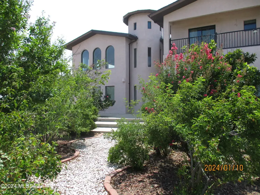 333 S Ironwood Lane, Willcox, AZ 85643 - Image #2