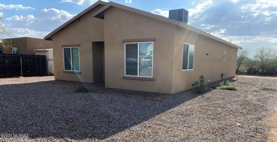 9464 S Vicki Drive, Tucson, AZ 85736 - Image #3