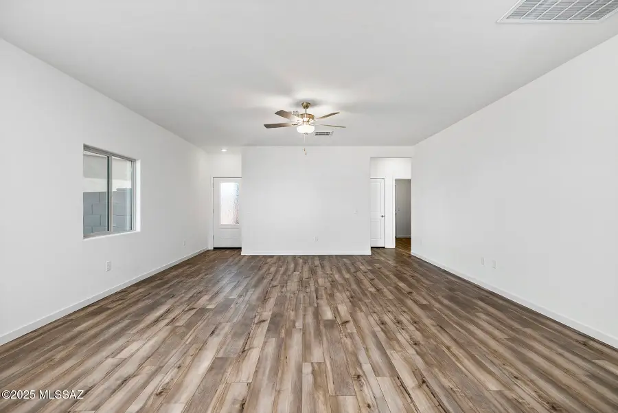 7617 S Canyon Sage Court, Tucson, AZ 85757 - Image #3