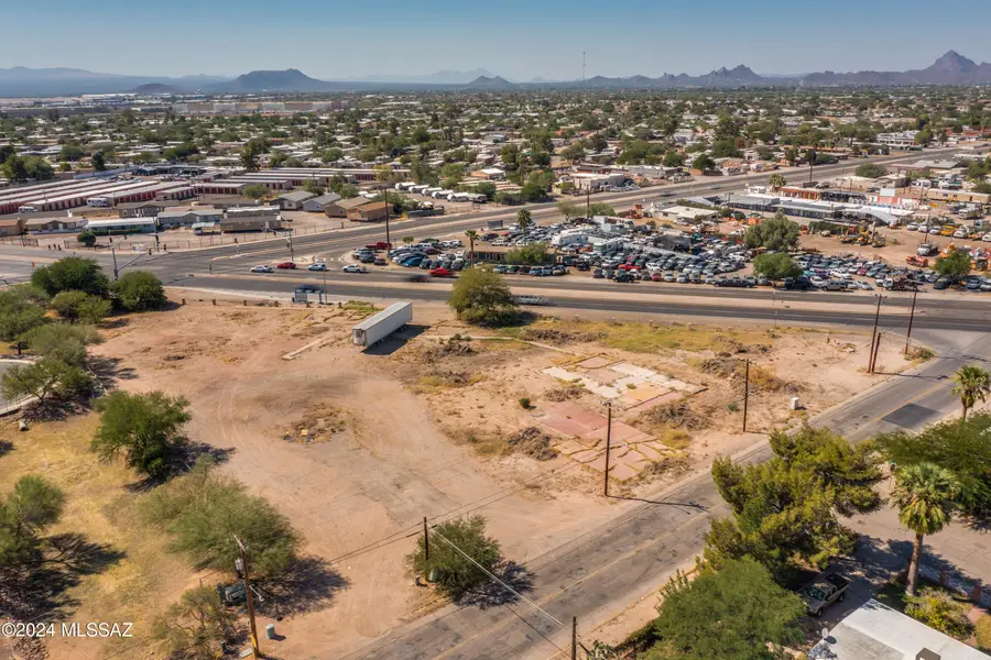 3502 E Felix Boulevard, Tucson, AZ 85706 - Image #2