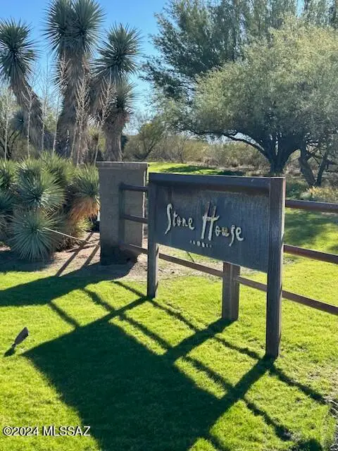 281 N Scenic Vista Drive #140, Sahuarita, AZ 85629 - Image #3