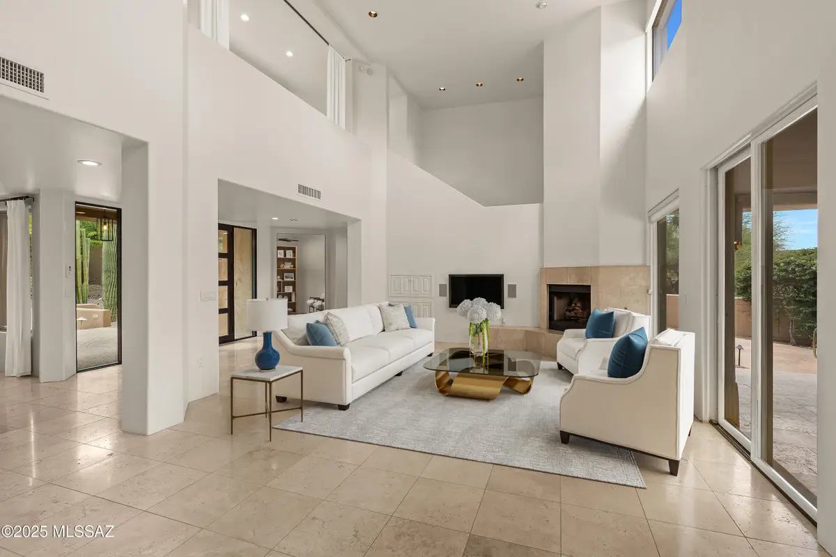 6872 E Desert Wind Court, Tucson, AZ 85750 - Image #1