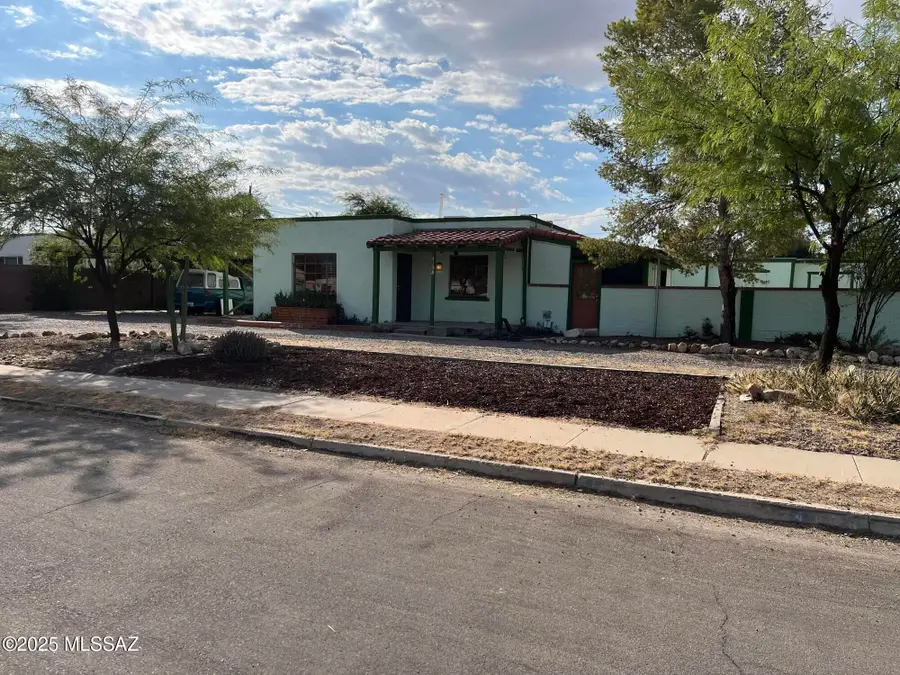 4138 E Desert Place, Tucson, AZ 85712 - Image #2