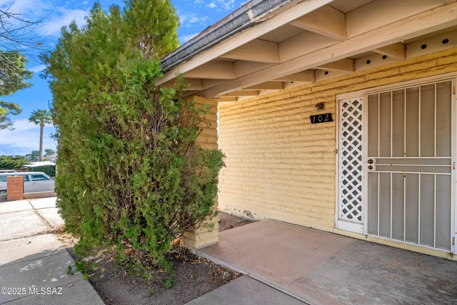 102 E Avenue H, San Manuel, AZ 85631 - Image #2