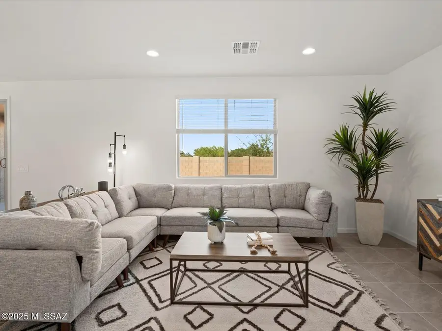 6726 W Cold Stream Court, Tucson, AZ 85757 - Image #2