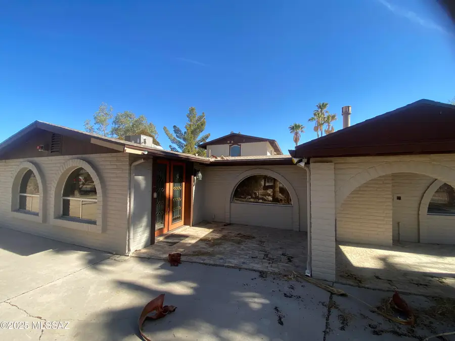 6869 S Seehorn Avenue, Tucson, AZ 85757 - Image #2