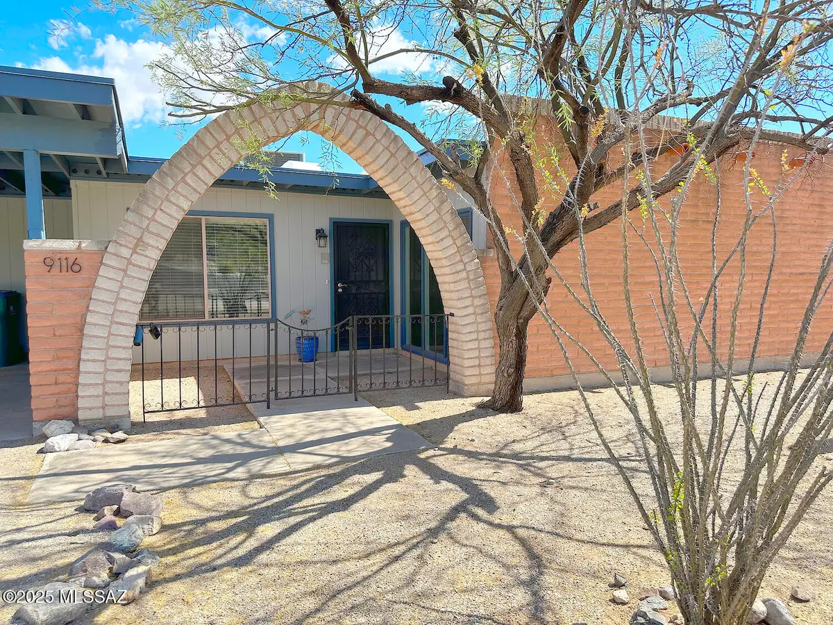 9116 E Indian Canyon Road, Tucson, AZ 85749 - Image #1