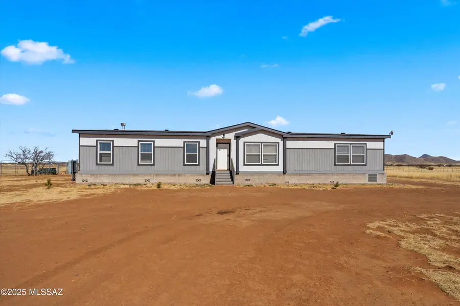 22725 E Whetstone Ranch Drive, Elgin, AZ 85611 - Image #2