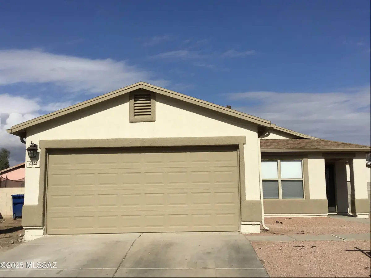 6290 S Avenue De La Chandelle, Tucson, AZ 85746 - #1