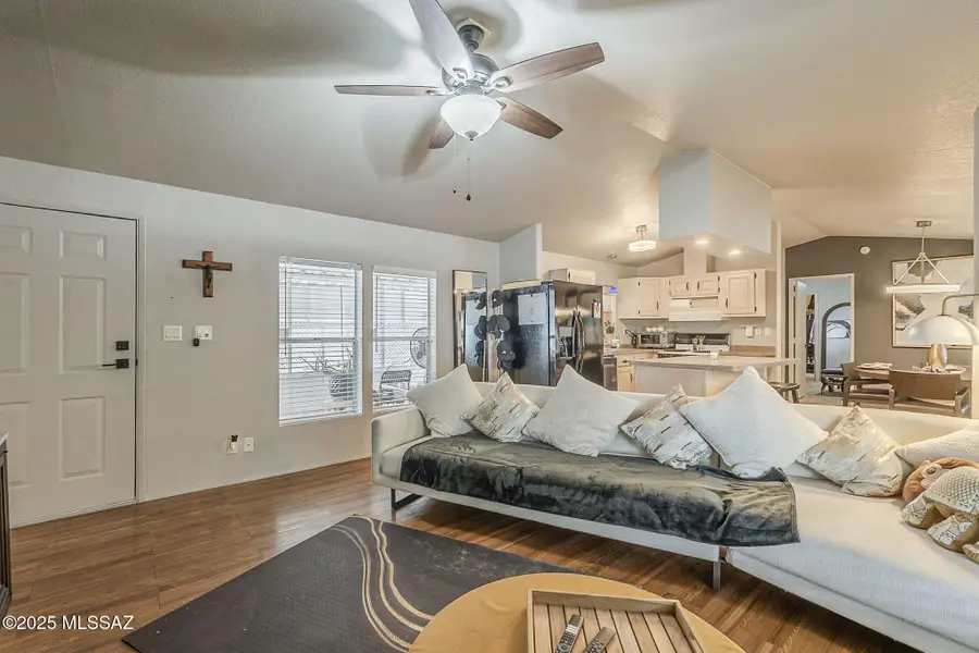 101 W River Road #17, Tucson, AZ 85704 - Image #2