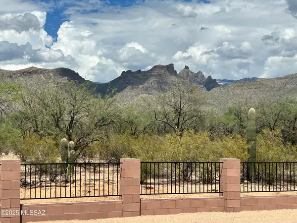 9059 E Bear Canyon Place, Tucson, AZ 85749