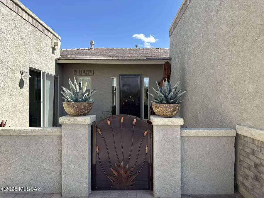 13370 N Cape Marigold Drive, Oro Valley, AZ 85755 - Image #2