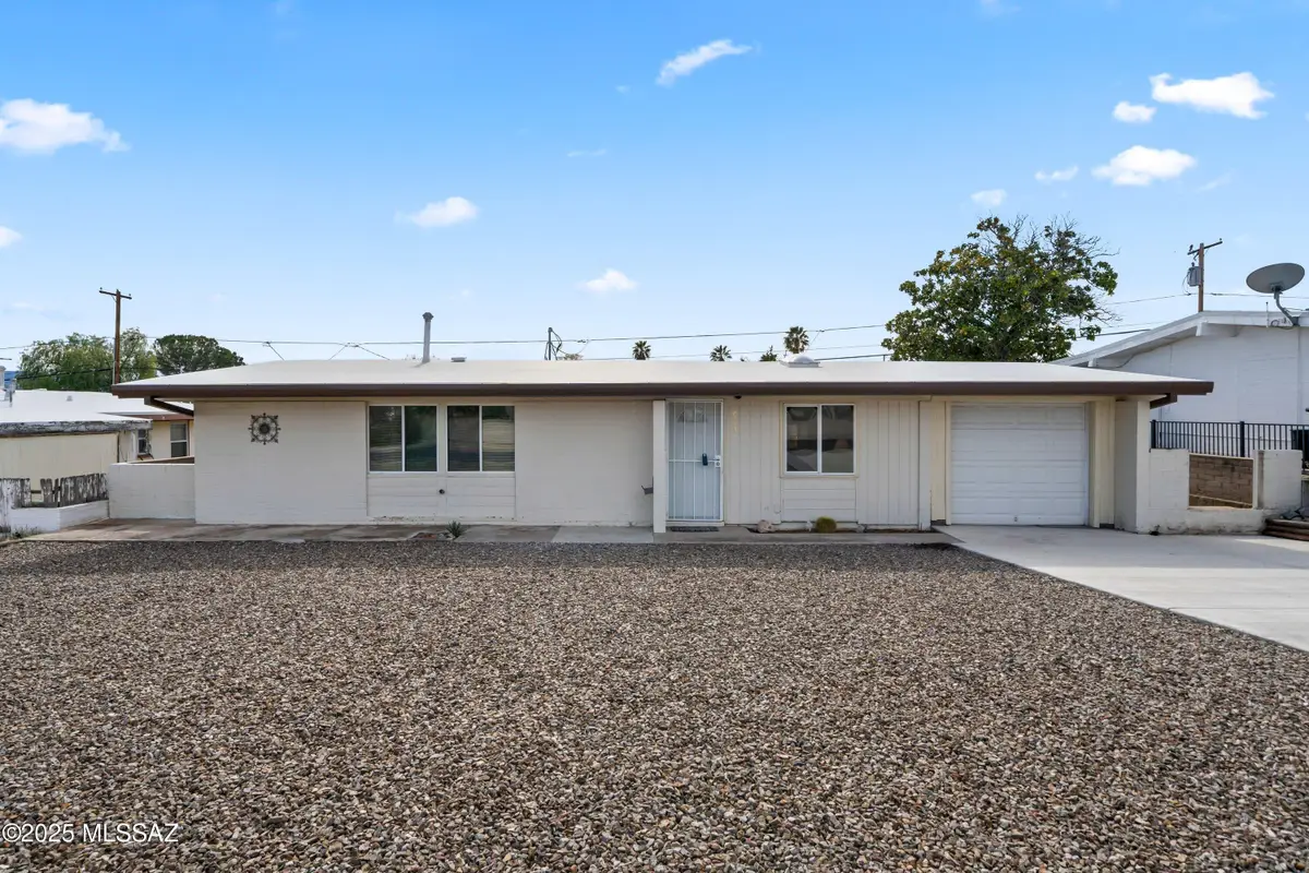 913 W Webb Drive, San Manuel, AZ 85631 - Image #1