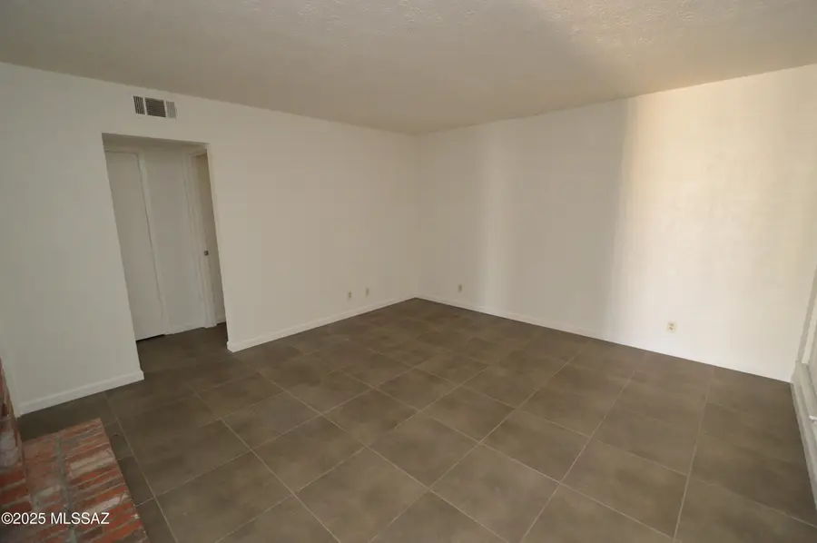 1620 N Wilmot, Tucson, AZ 85712 - #2