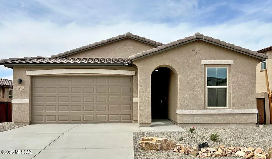 10636 W Walker Brown Drive, Marana, AZ 85653 - Image #1