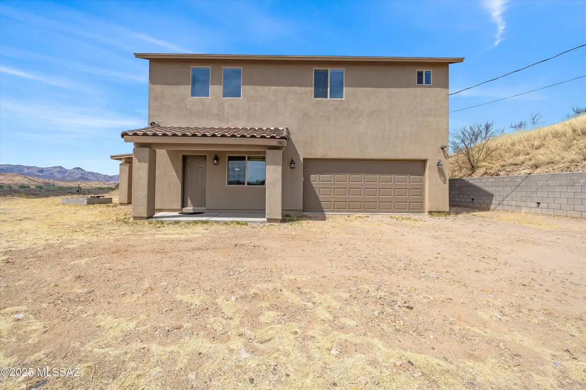 190 Crculo Silva, Rio Rico, AZ 85648 - Image #1
