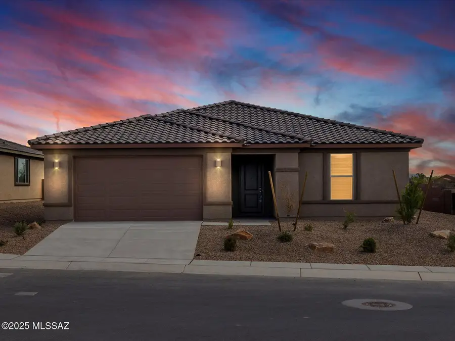 255 N Pecan Canyon Lane, Sahuarita, AZ 85629 - Image #2