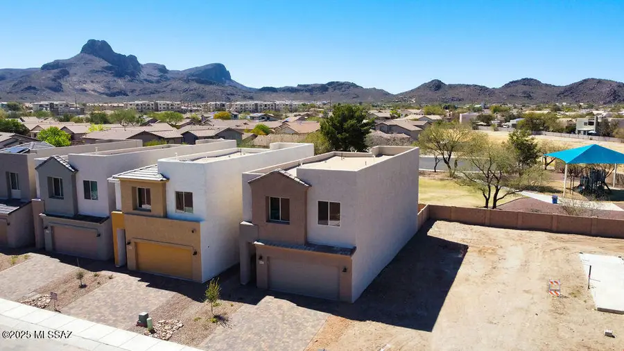 8821 N Sherry Cervi Way, Tucson, AZ 85743 - Image #3