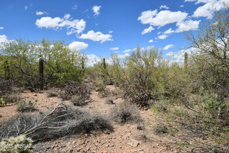 4840 N Avenida Corto #6, Tucson, AZ 85745 - Image #2