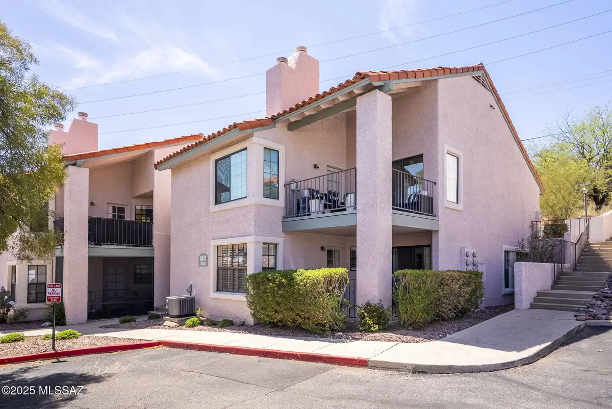 6441 N Tierra De Las Catalinas, Tucson, AZ 85718 - Image #1