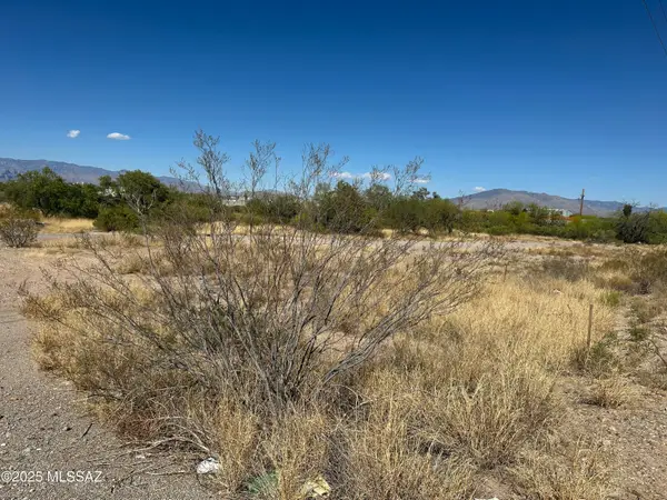 6467 E Littletown Road, Tucson, AZ 85756