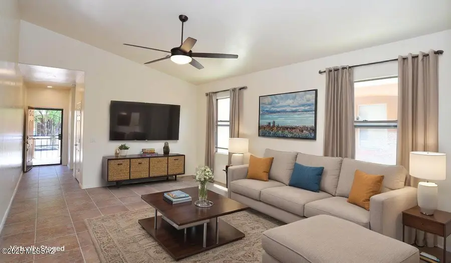 8573 N Western Juniper Terrace, Tucson, AZ 85743 - Image #2