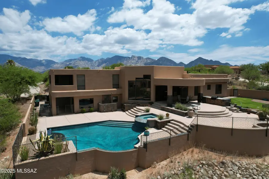 12137 N Solitude Ridge Place, Tucson, AZ 85755 - Image #2