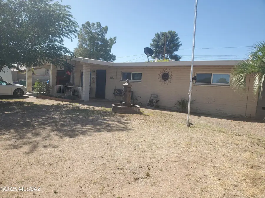 208 E 5th Place, San Manuel, AZ 85631 - Image #2